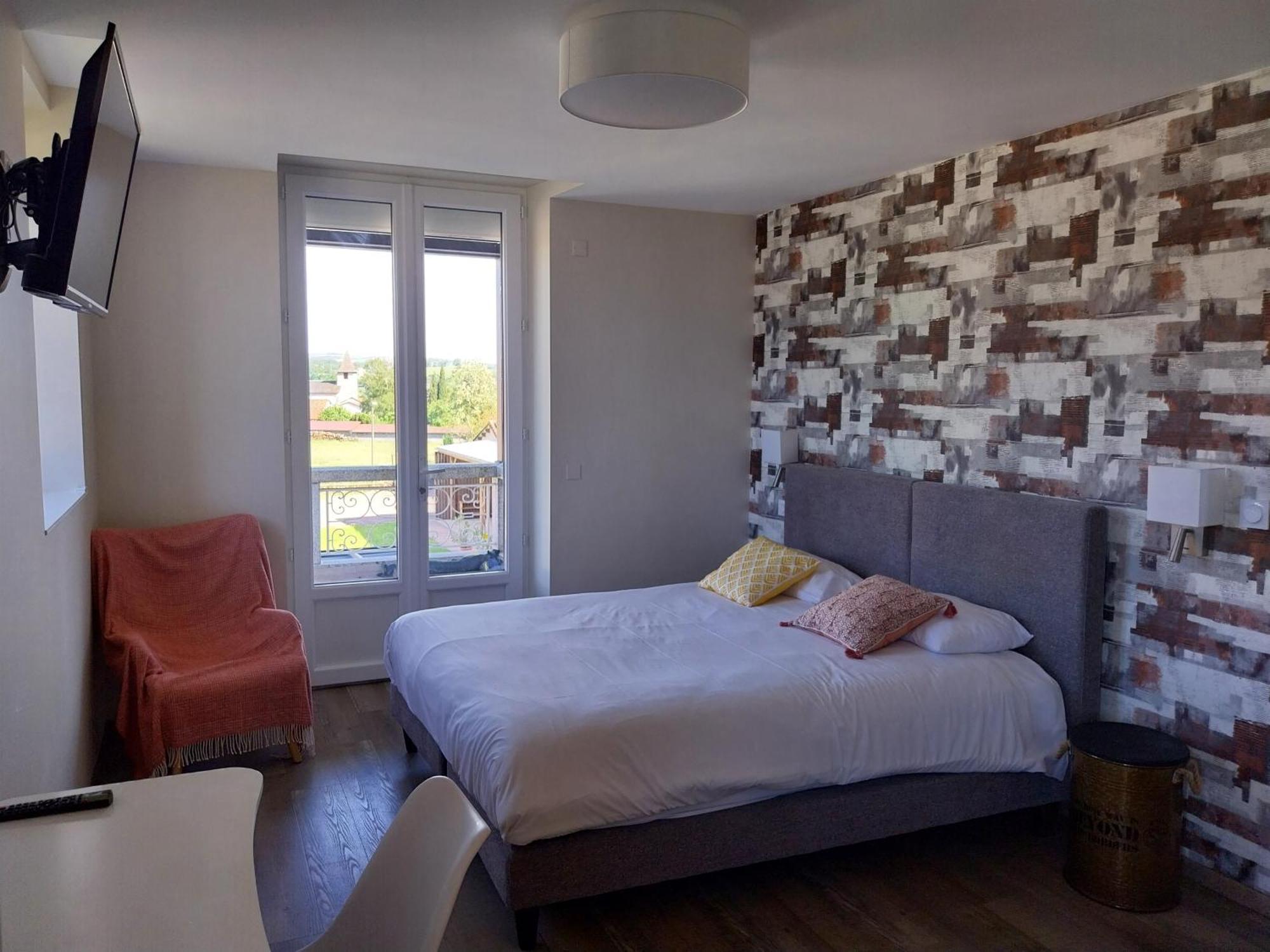 Logis Cruzel Hotel Maurs Buitenkant foto
